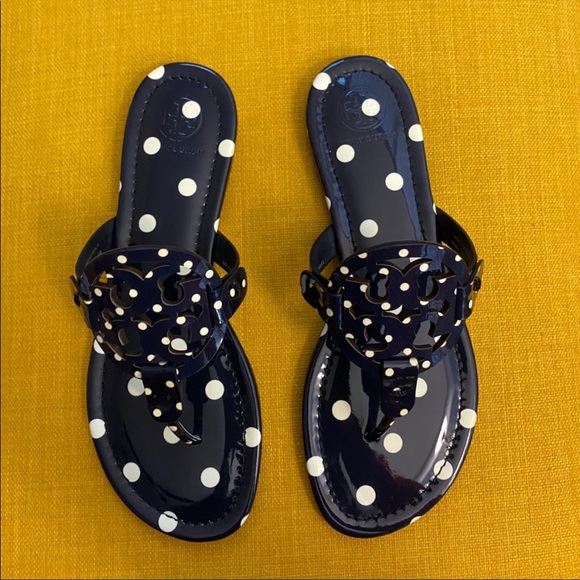 NIB Tory Burch miller navy polka dot 7 - Picture 4 of 4